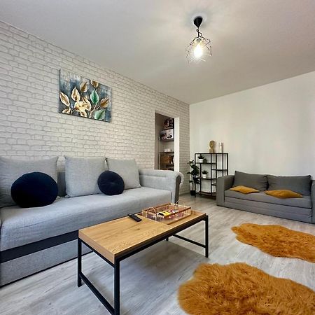Londof Apartments- New Center บราชอฟ ภายนอก รูปภาพ