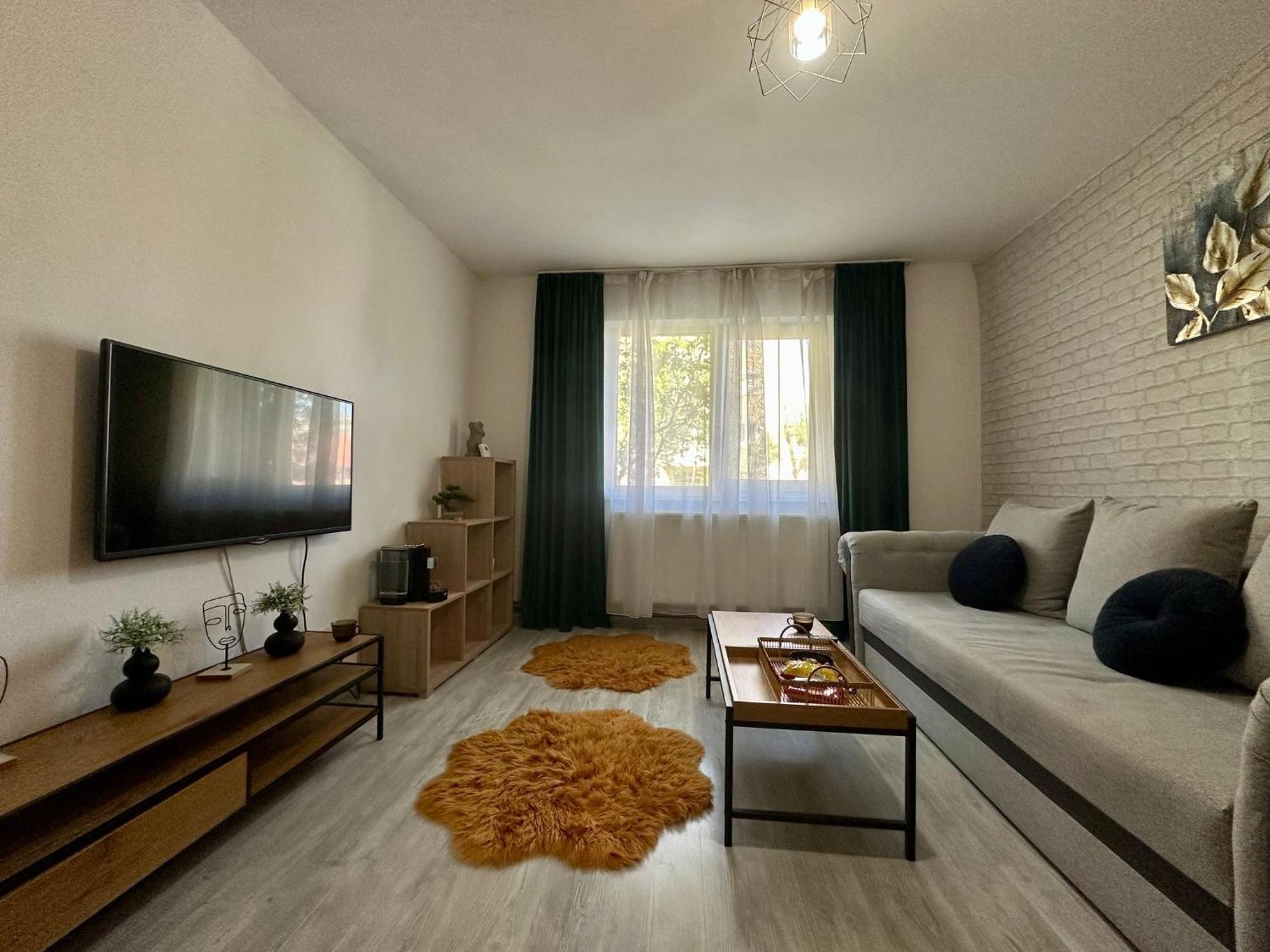 Londof Apartments- New Center บราชอฟ ภายนอก รูปภาพ